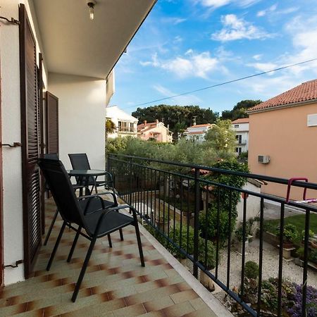 Apartment Beautiful Garden By Rent Istria Poreč Exterior foto